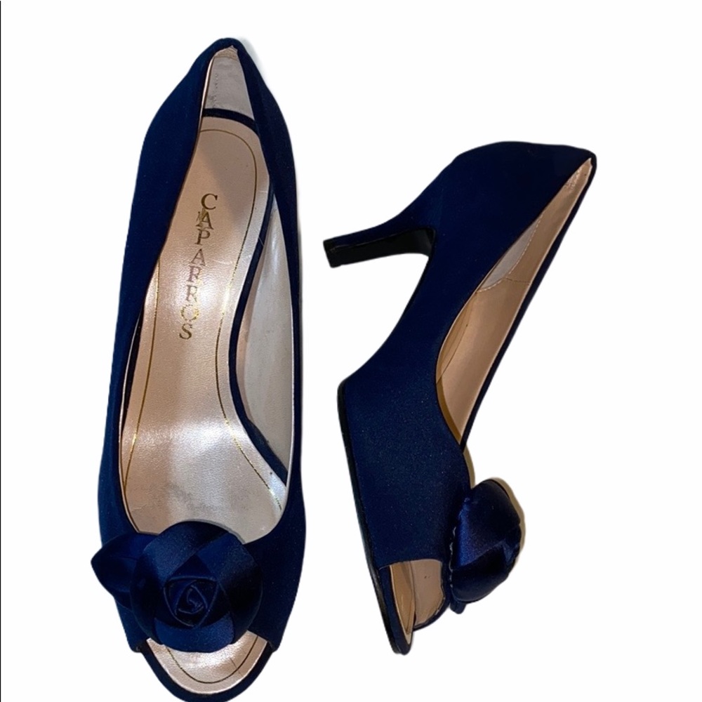Caparros heeled shoe